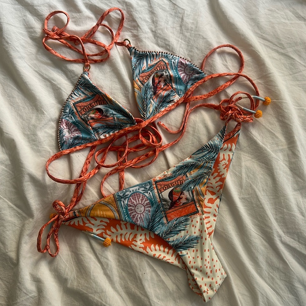 Agua Bendita reversible bikini